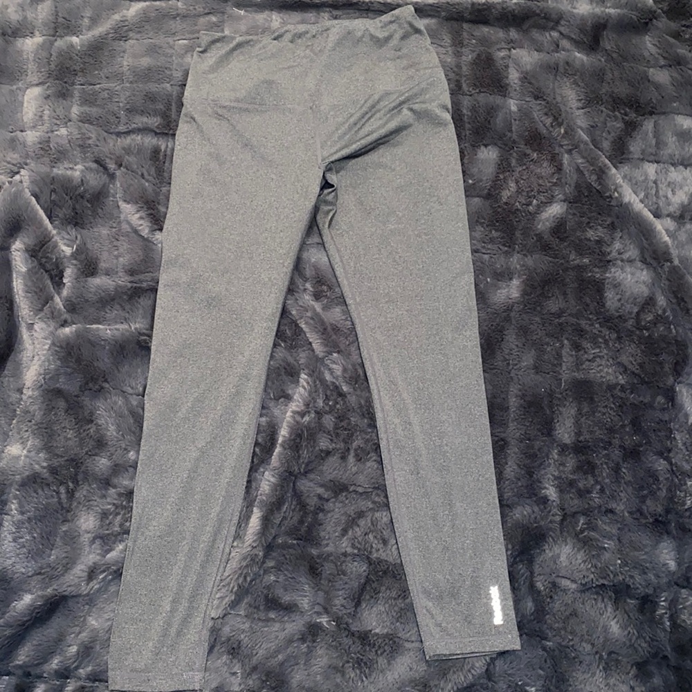 🔴Women’s Size L Gray Reebok Leggings